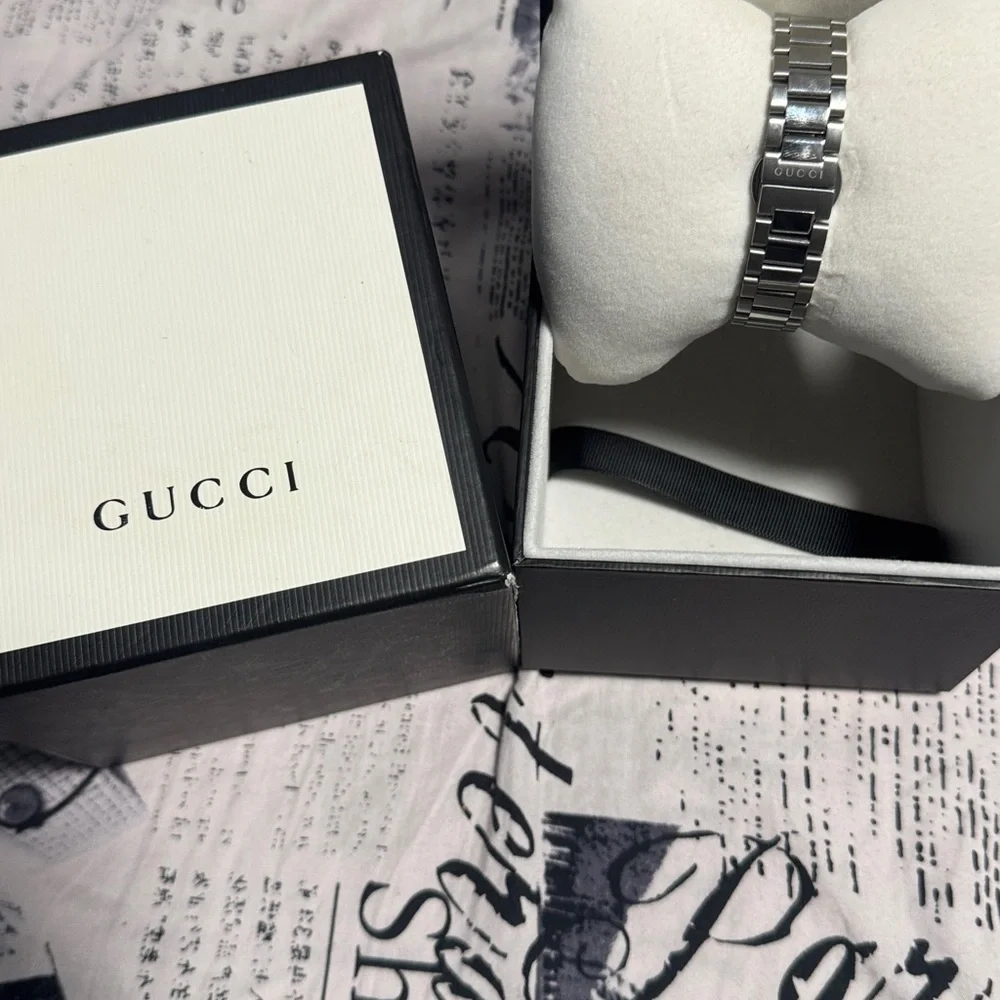 Gucci Silver Stainless Steel Men's Link Bracelet Watch - Picture 1 of 4